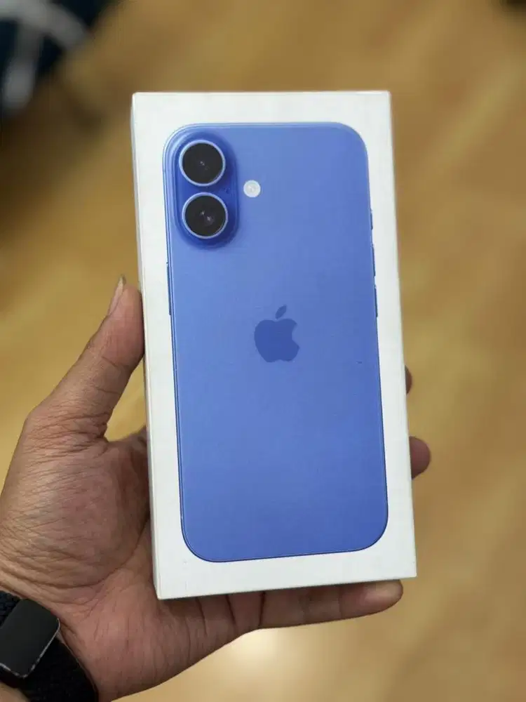 Iphone 16 128Gb Baru Garansi resmi iBox warna Ultramarine bisa kredit