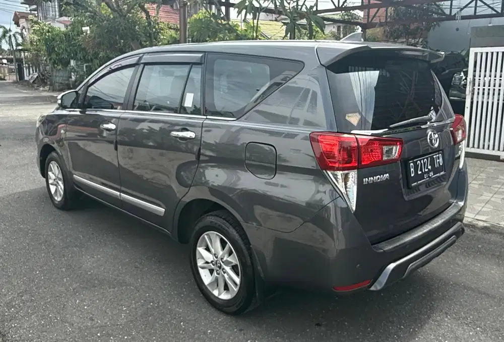 Toyota Kijang Innova 2016 Bensin