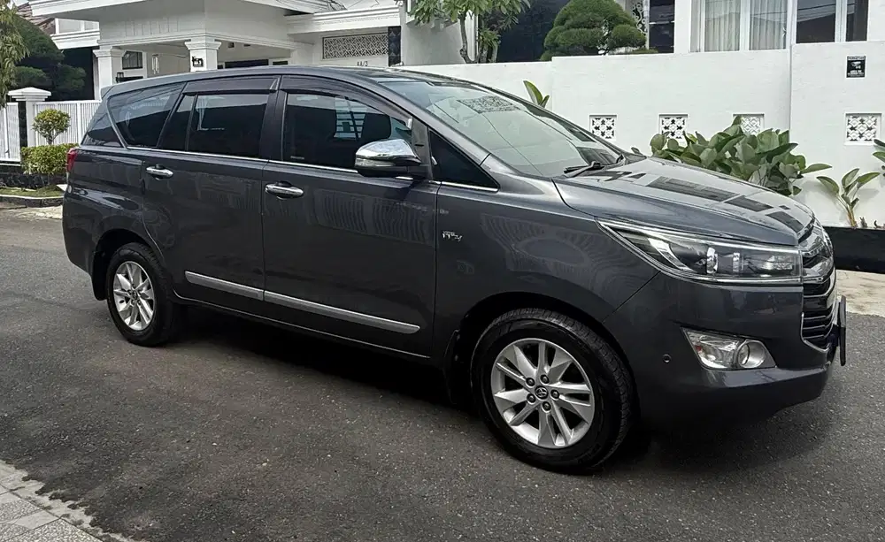 Toyota Kijang Innova 2016 Bensin