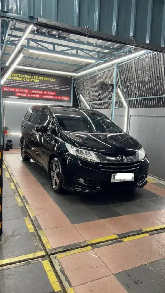 Honda odyssey 2014 honda odyssey rc 1 at a/t