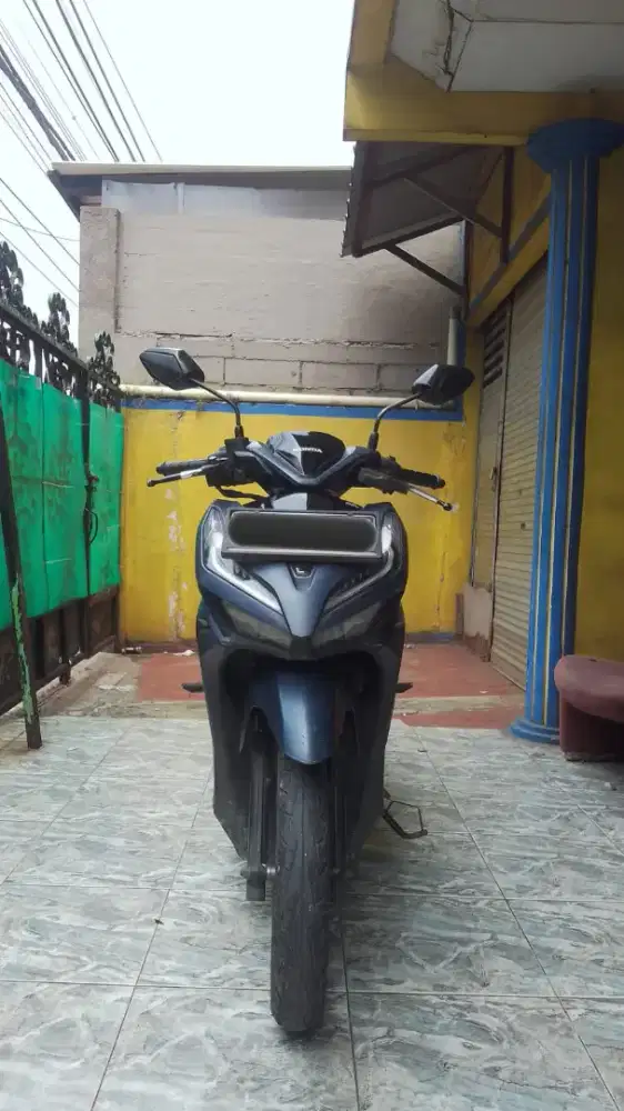 Dijual Motor Vario 125 tahun 2021