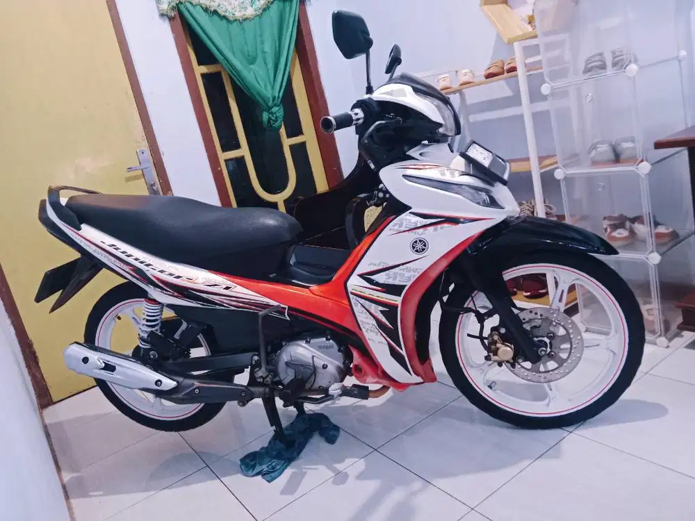 Jupiterz1 injeksi mulus.thn2014 lngkp stnk bpkb faktur.mati 2024