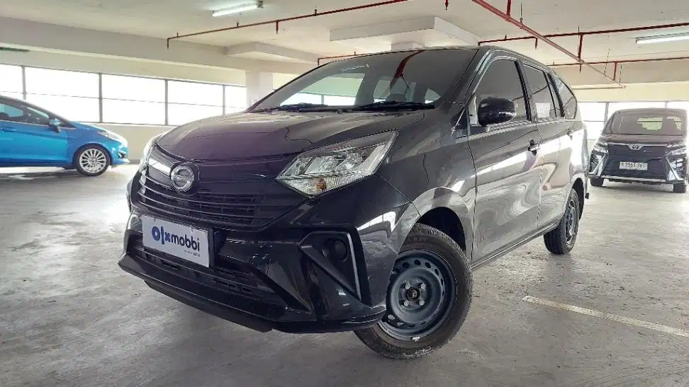 TDP 6,JT Daihatsu Sigra 1.0 M Bensin-MT Hitam 2023