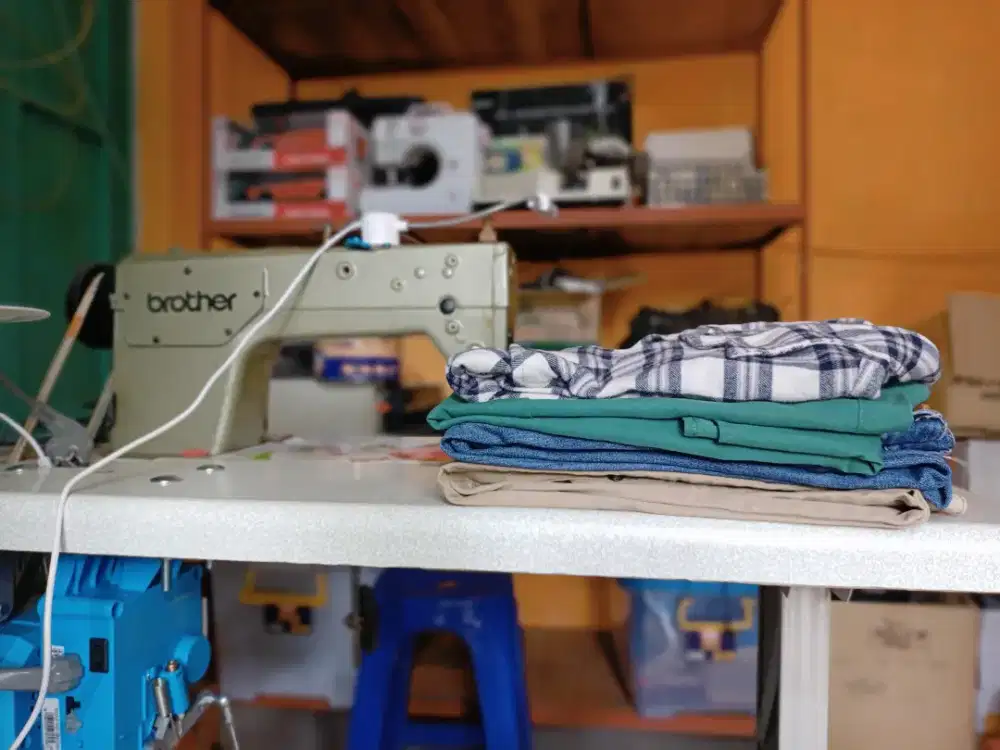 Terima jasa permak pakaian