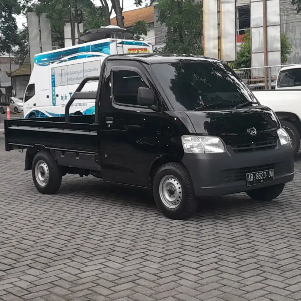 GRAND MAX PU LOW KM 1.3 std 2014 asli Jogja