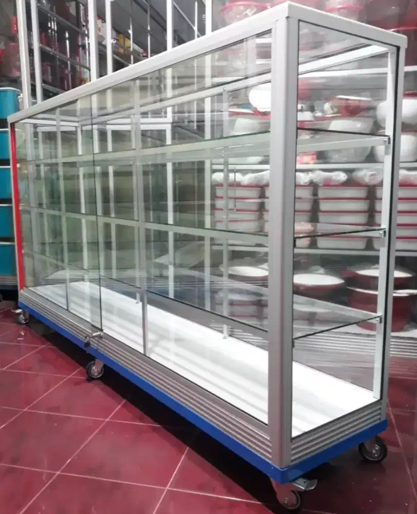 Di Jual Etalase 2M  Baru & Ready || Pakai Roda Besar & Siku Besi