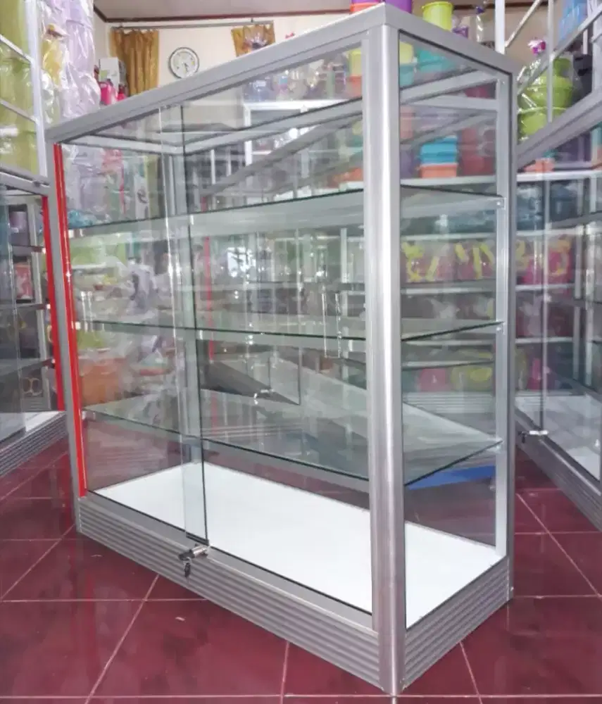Di jual Etalase 1Mx1M Barang Ready Siap Kirim