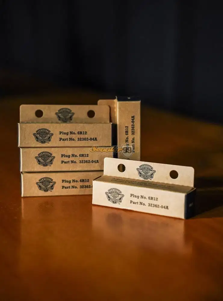 Busi Harley-Davidson 6R12