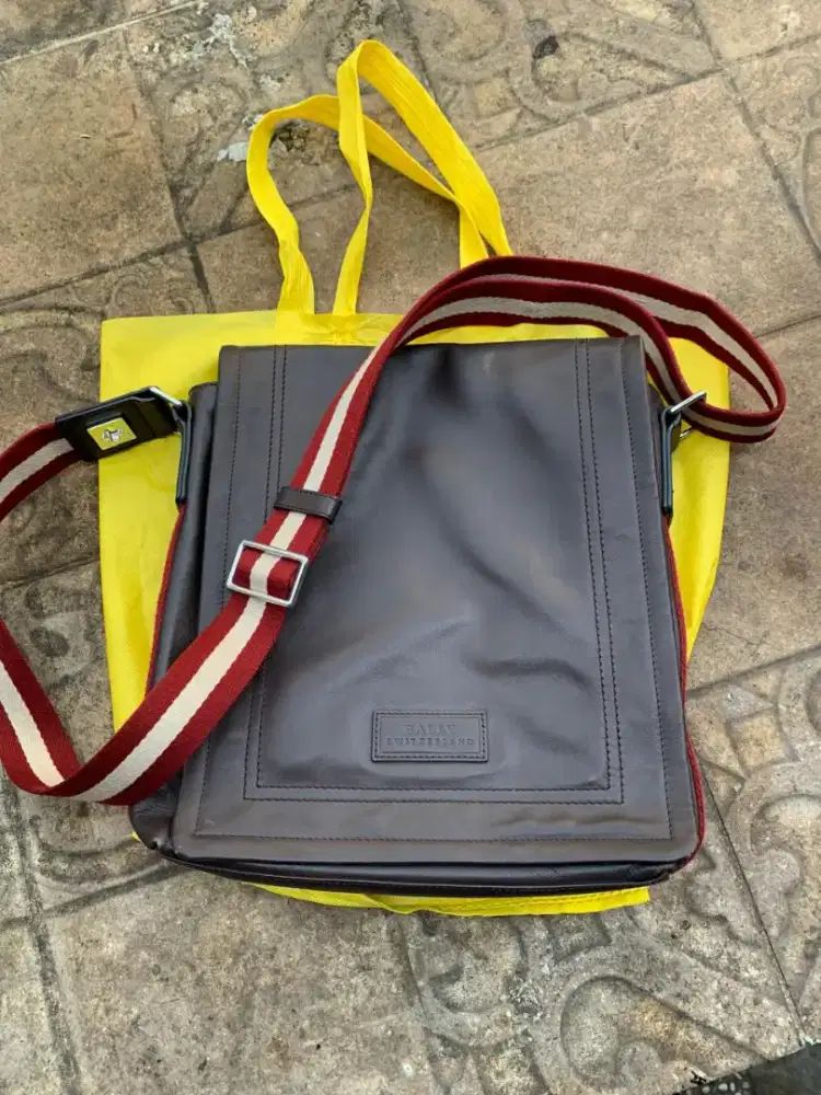 Bally bag original