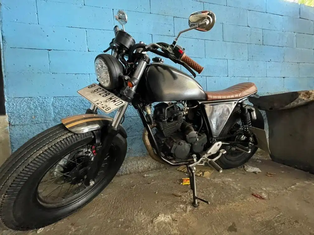 Custom Retro Scorpio