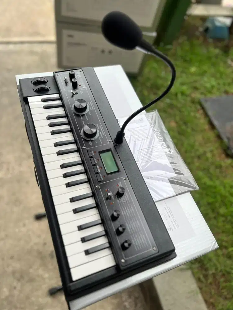 Vocoder Synth Korg microKORG XL*
