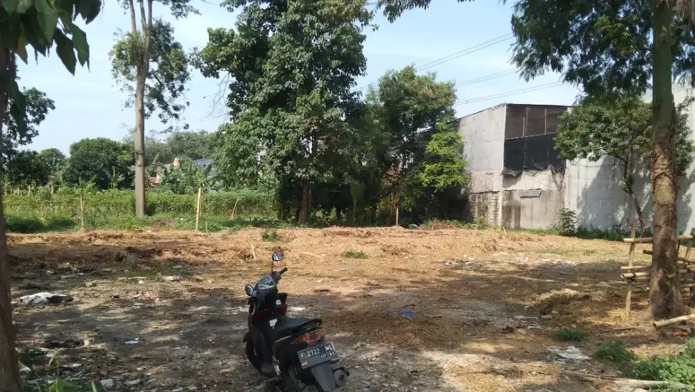 Dijual tanah di jalan raya karadenan Bogor Jawa barat
