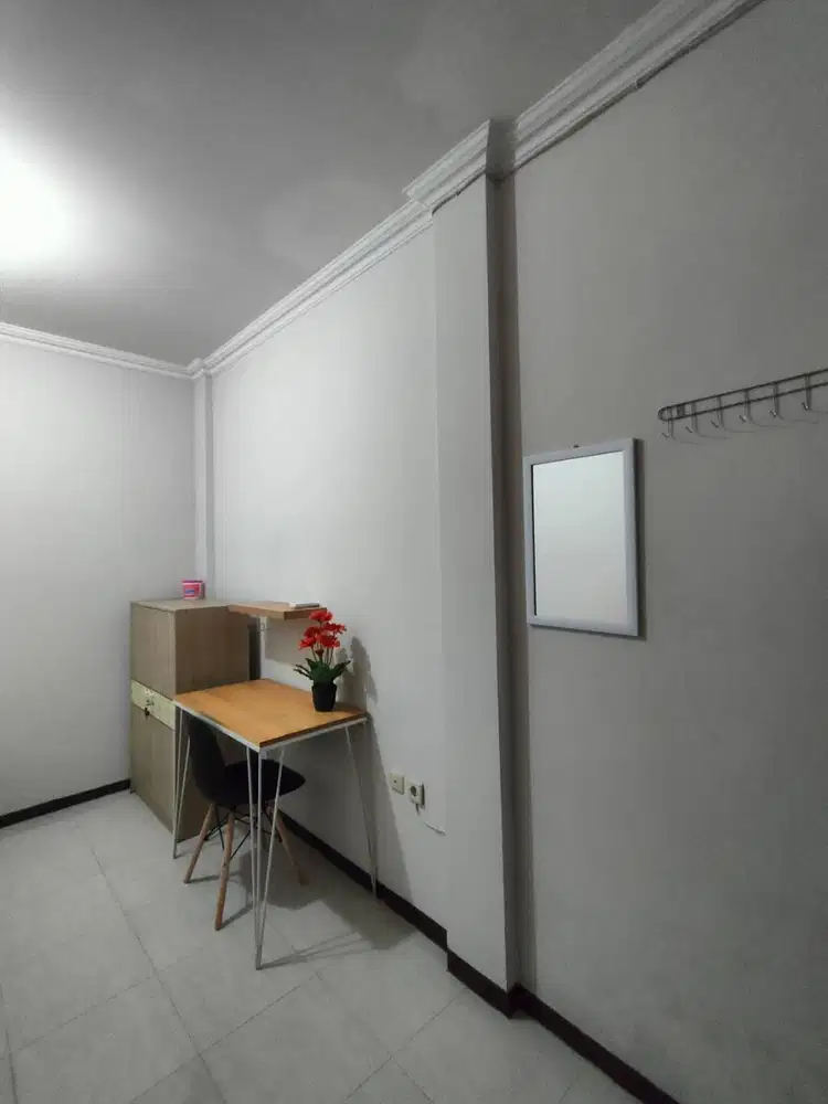 Kos Putra Eksklusif Hibiscus Pavilion Papringan