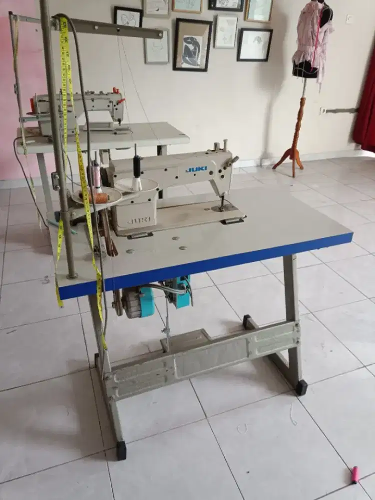 Mesin jahit Juki-Straight Stitch Industri