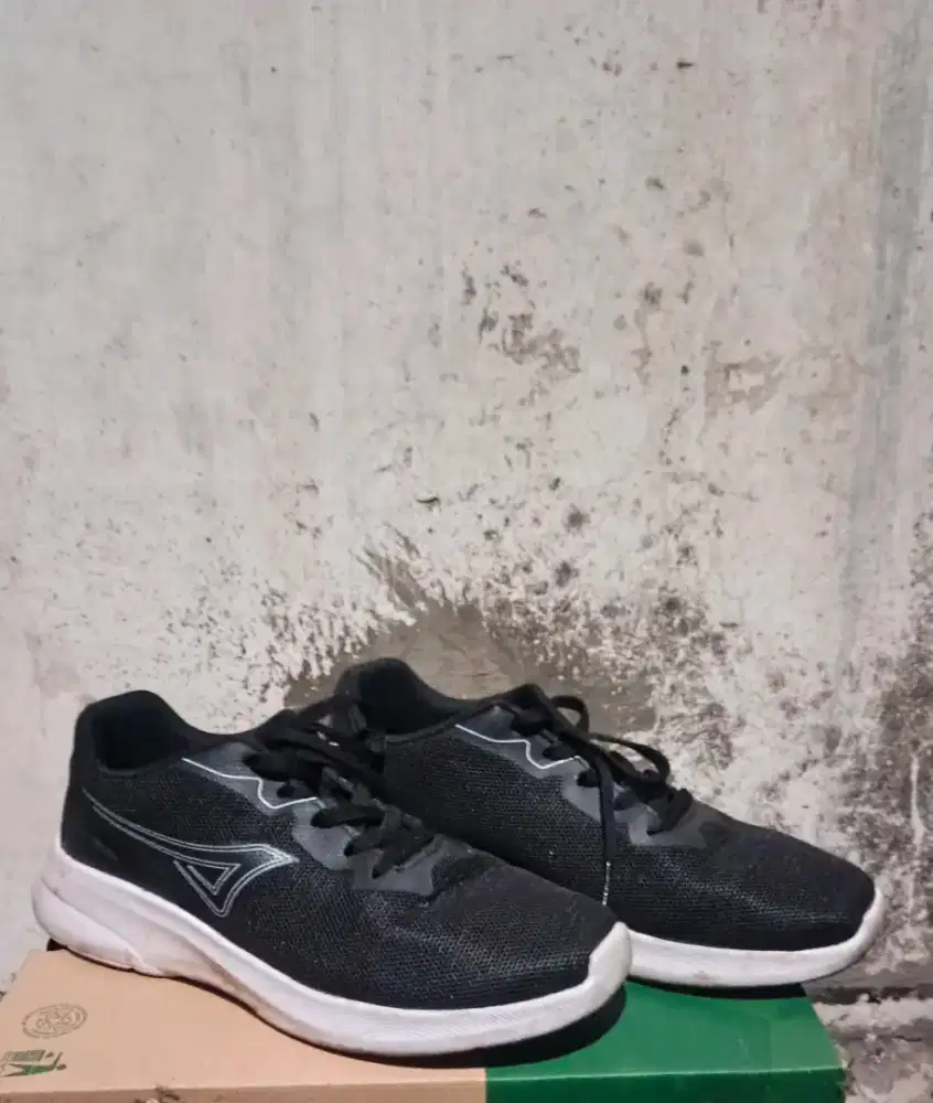 Sepatu Ardiles Nfinity Flash 2