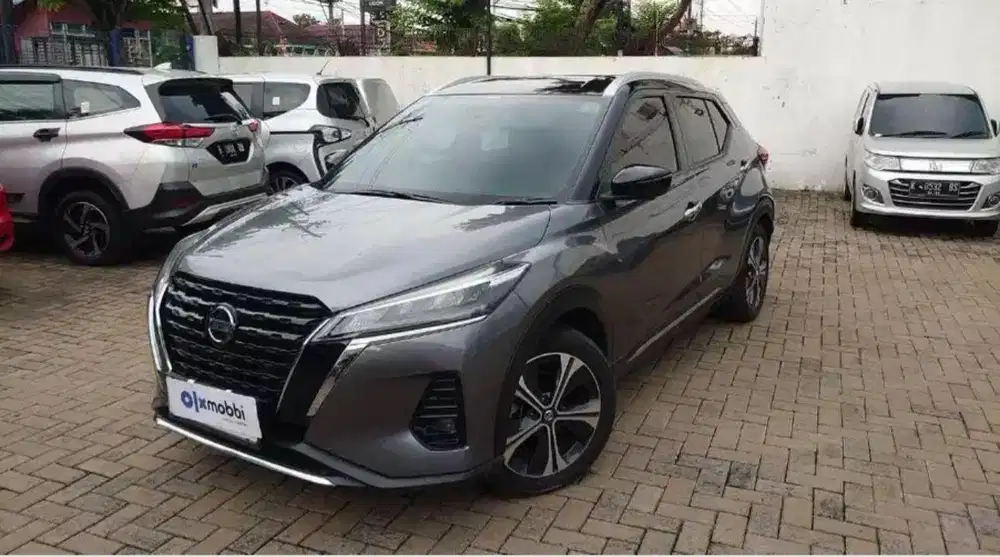 !! TOP KONDISI LOW KM !! NISSAN KICK 1.2 AT 2021