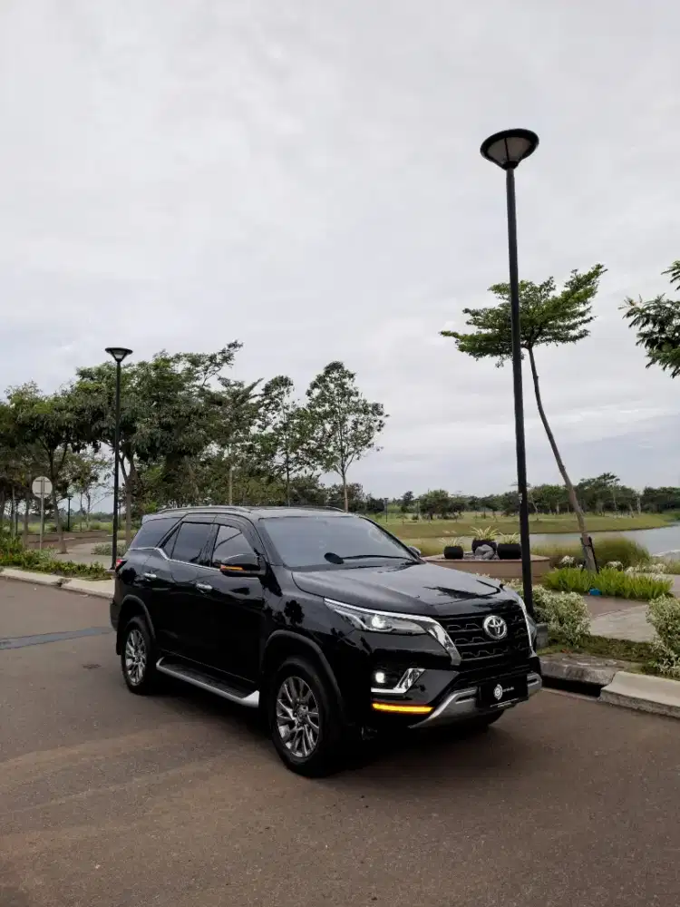 [KM 40RB] Toyota Fortuner 2.4 VRZ Diesel AT 2021 VRZ 2021 VRZ 2022 VRZ