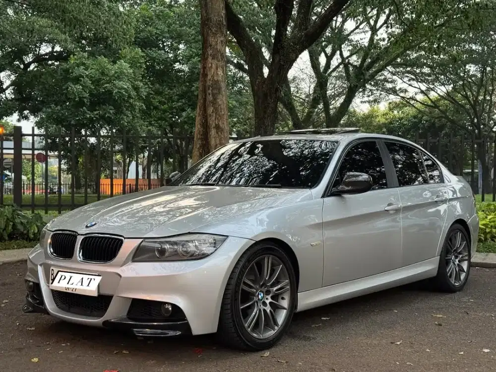 BMW E90 325i M Sport Edition - 2011