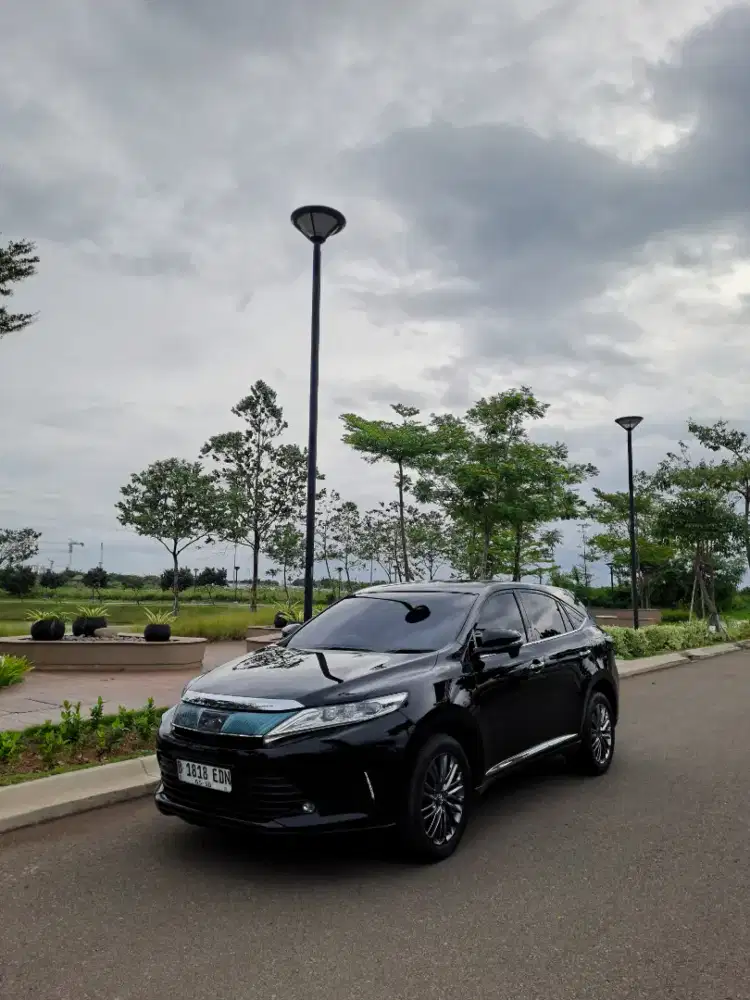 [RARE ITEM] Toyota Harrier 2.0 CBU AT 2018 Harrier 2018 Harrier