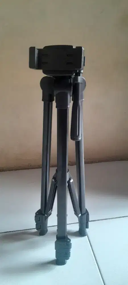 TRIPOD STAND 3 Kaki
