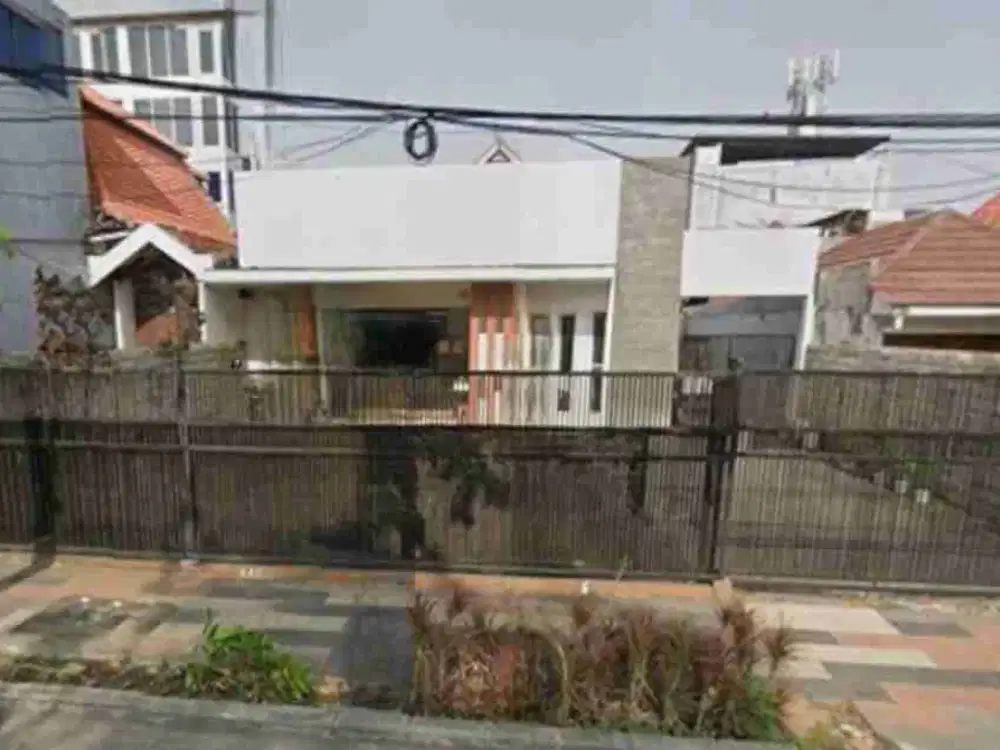 JUAL BANGUNAN KOMERSIAL RAYA DIPONEGORO SURABAYA PUSAT KOTA STRATEGIS MURAH SHM