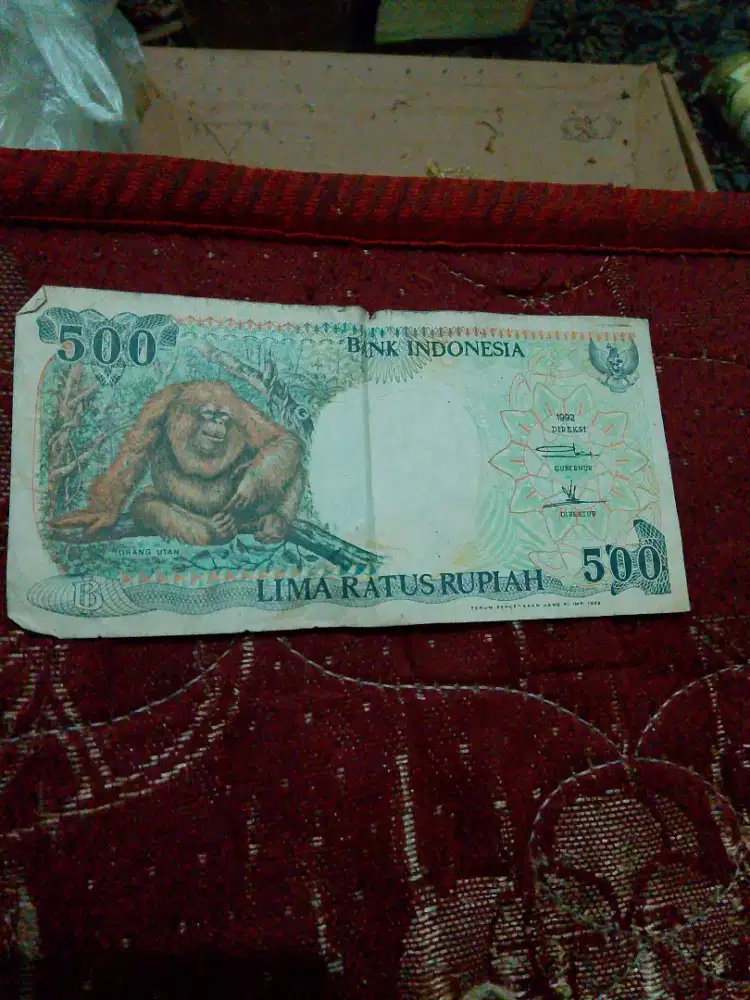 Jual uang 500 rupiah lama yang kertas