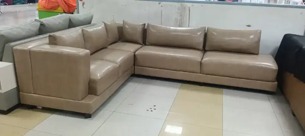 Sofa L besar bahan full oscar