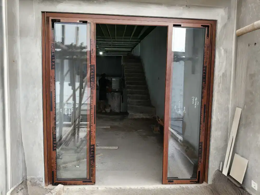 Pintu sliding door dan Swing
