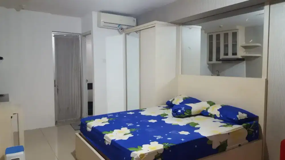 SEWA UNIT STUDIO BESAR DI ATAS MALL BASURA CITY TOWER CATELIA