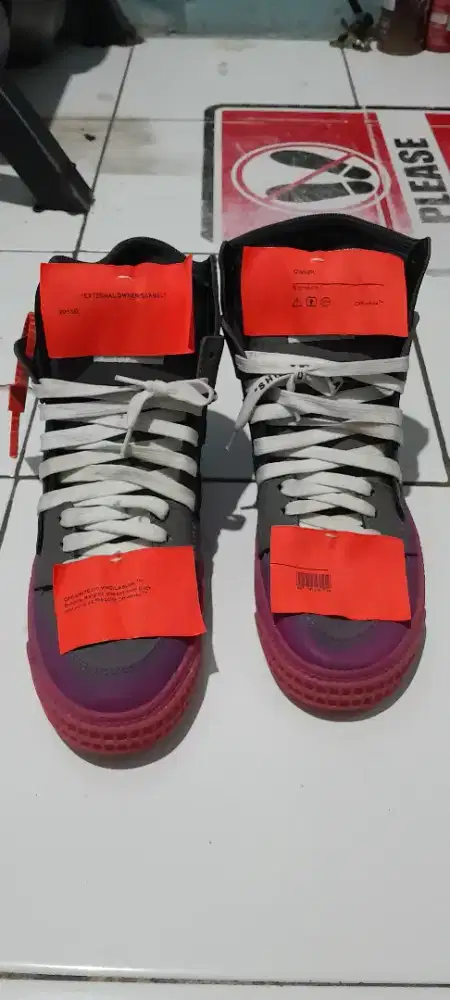 Sepatu Off White 3.0 Court High Top Sneakers Purple