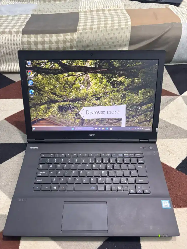 LAPTOP BESAR 15INC I5 GEN 8 NEC VKT16 WINDOW 11