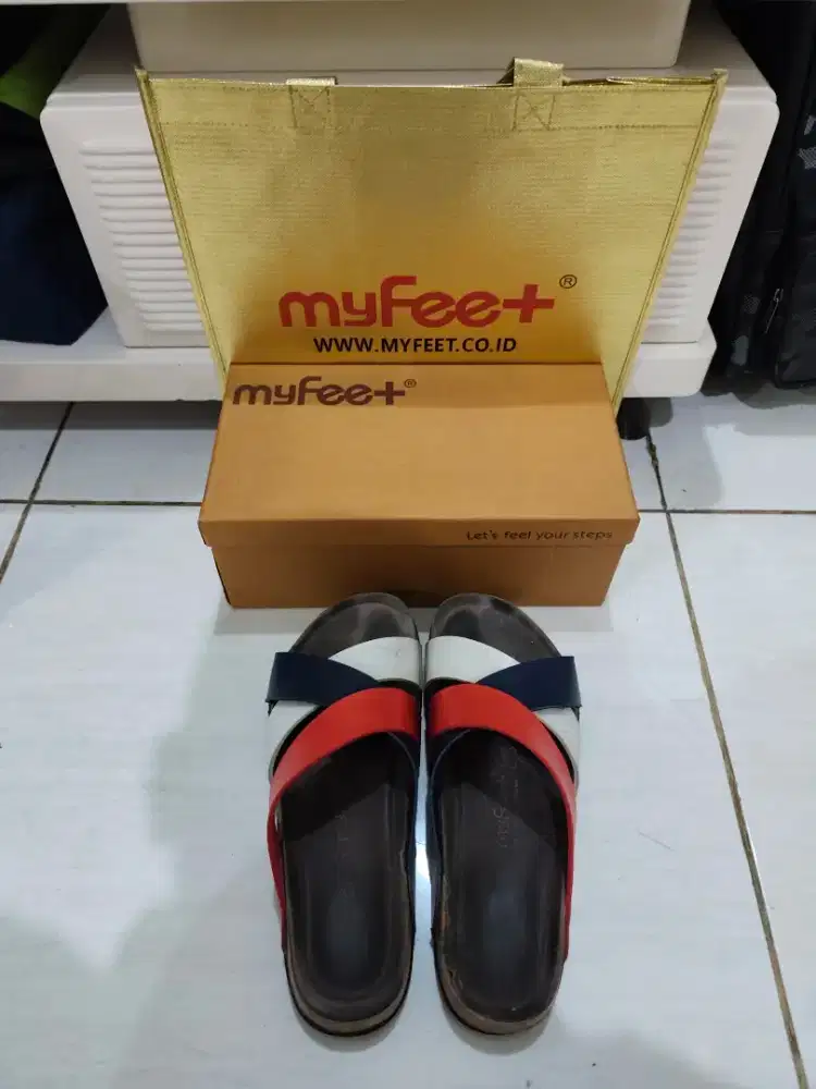For Sale Sandal Kesehatan MyFeet Original size 45, fullset