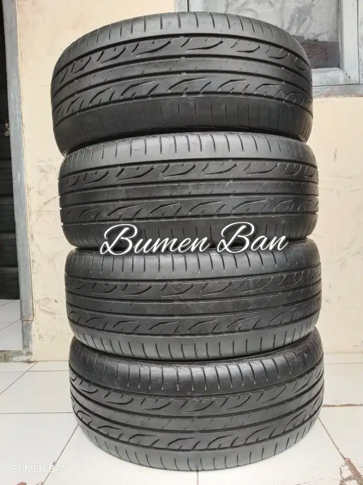 Ban 225 55 R17 Dunlop SP Sport LM704 Alphard Vellfire Inova HRV dll