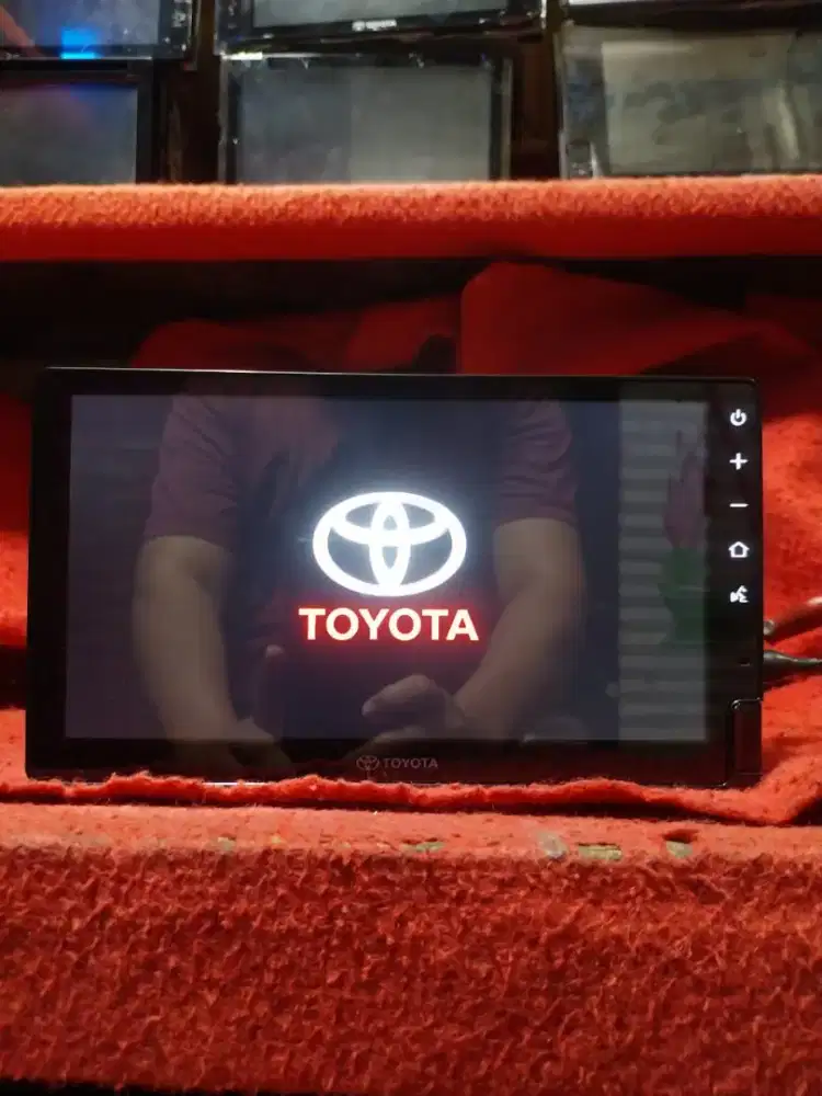 Hu orginal toyota innova zenix