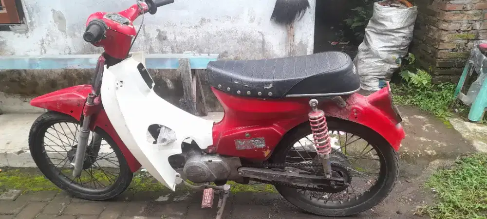 Honda c70 antik