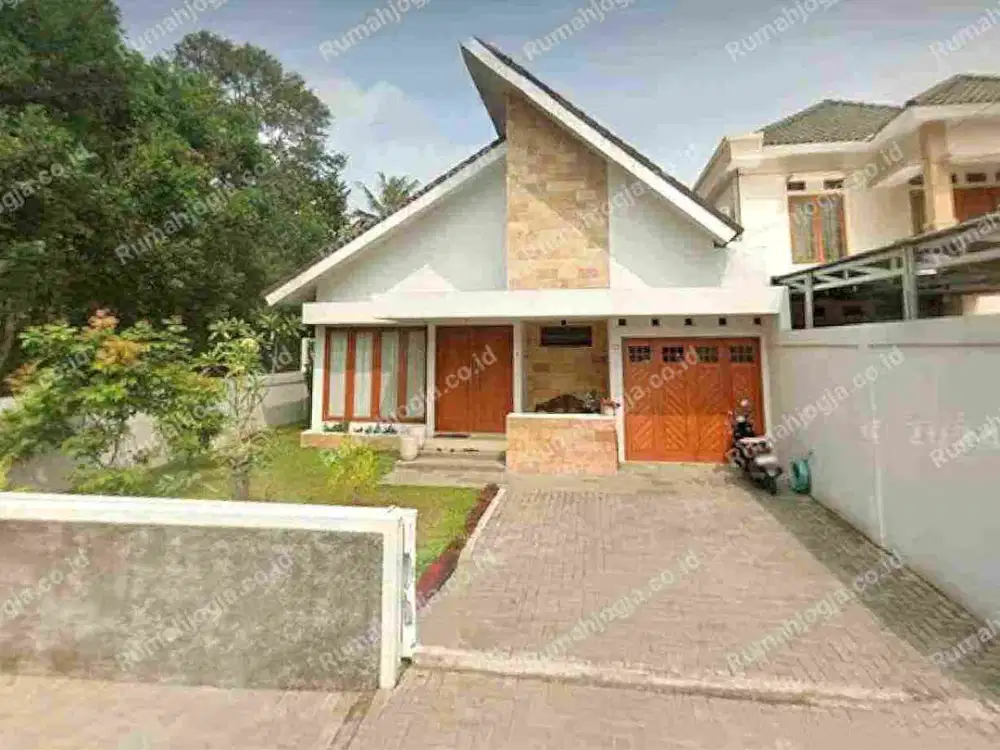 rumah dengan tanah luas sangat nyaman dan asri di seyegan