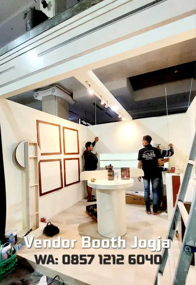 BOOTH PAMERAN CUSTOM