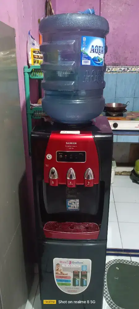 Dispenser 3 in 1 Sanken HWD z88