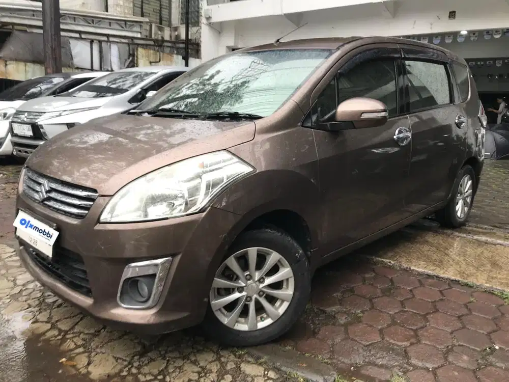 Low KM - Suzuki Ertiga 1.4 GX Bensin MT 2014