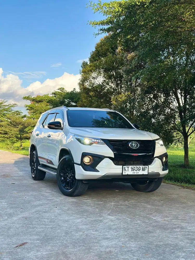 Fortuner 4x2 VRZ TRD AT 2018