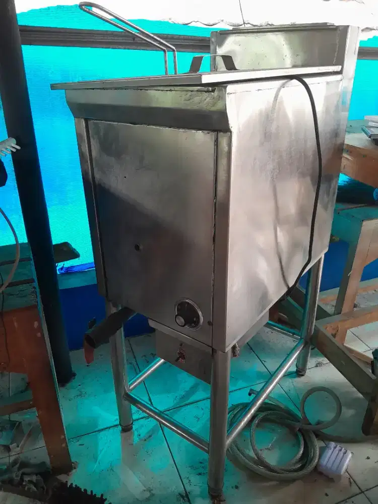 Deep fryer gas stainles bekas fridchicken