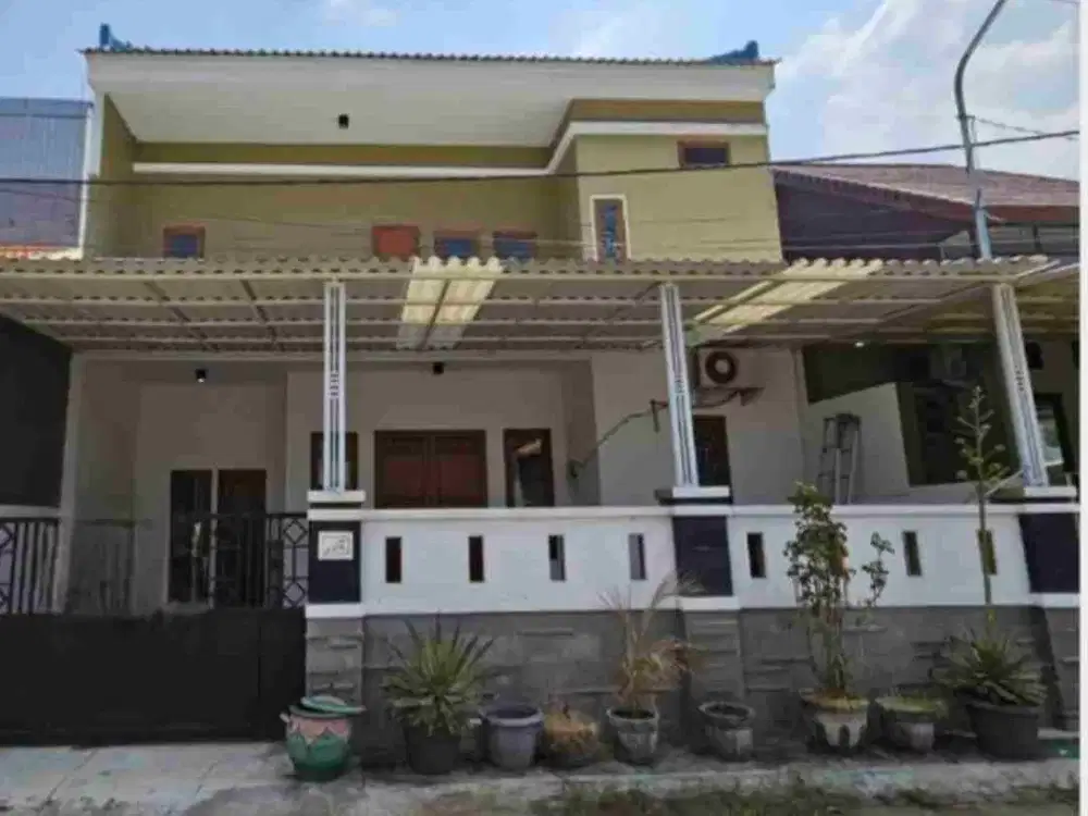 Dijual rumah 2 lantai
