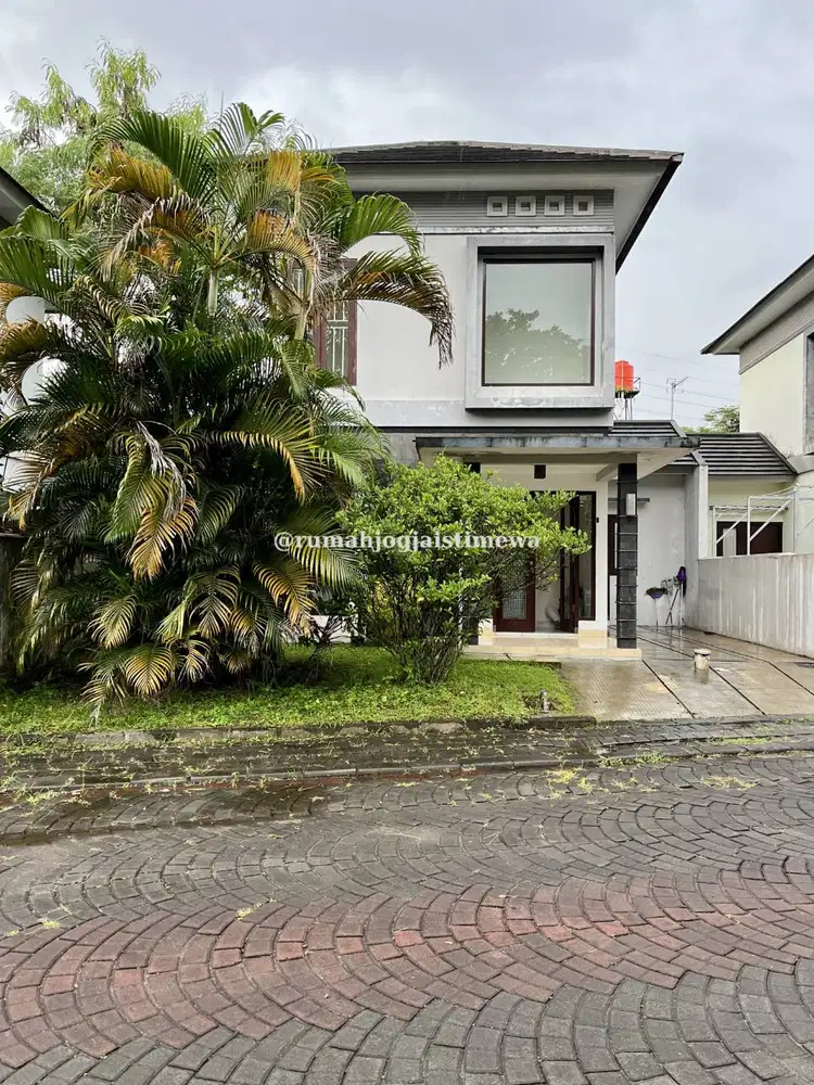 Rumah Baru Dalam Perumahan di JL Palagan Km 10 Dekat Sleman City Hall