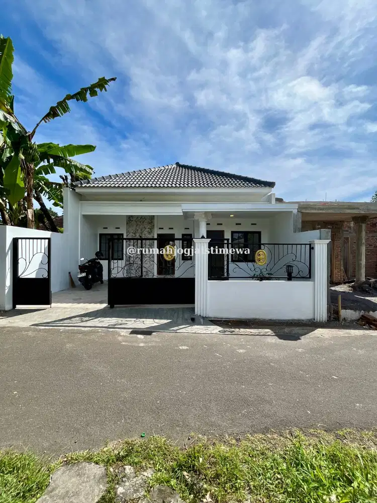 Rumah Baru di Utara Pasar Godean Dekat RS At Taurots Seyegan