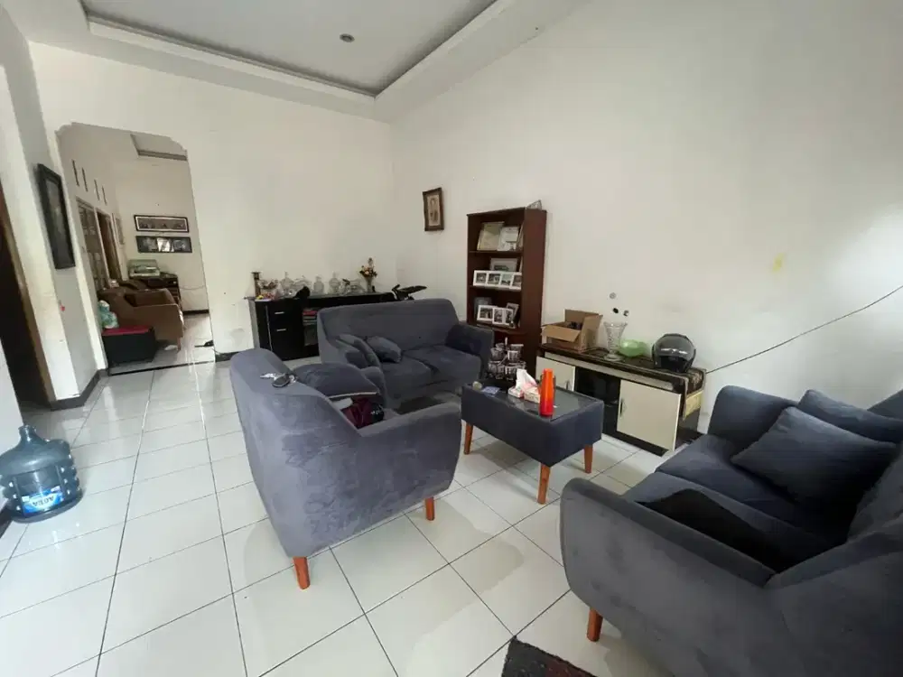 Jual rumah lokasi terbaik di arcamanik bandung jalan lebar