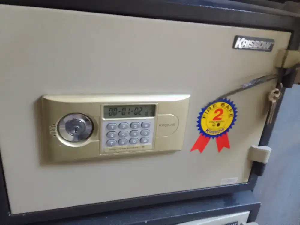 Jual murah Brankas digital merk krisbow