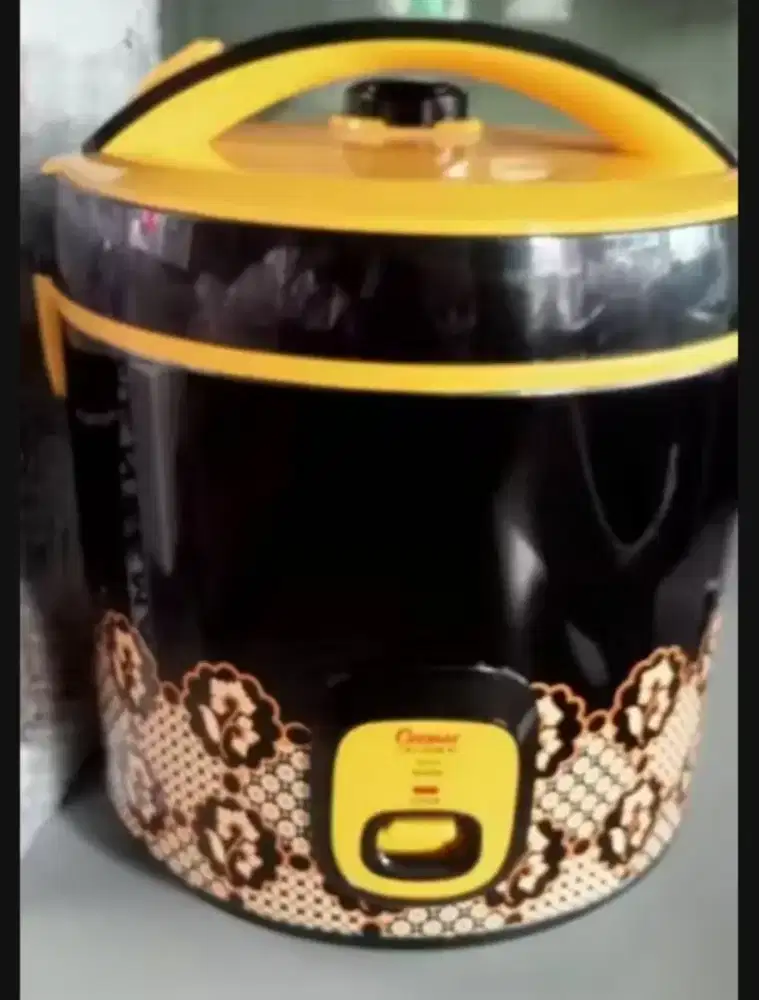Cosmos Ricecooker untuk 2.5kg beras