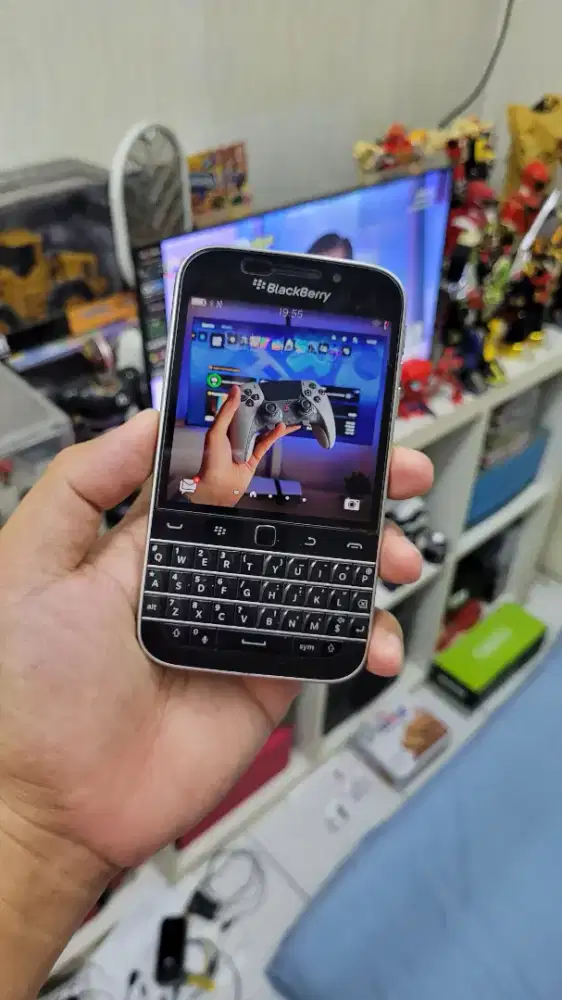 Blackberry Classic Q20 Mulus Banget tag Passport Dallas Key 2 Priv