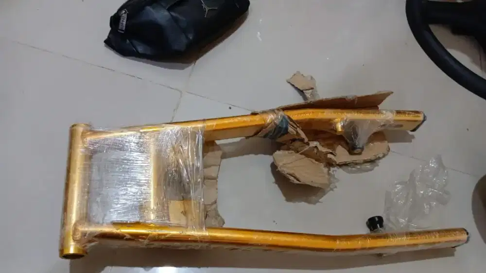 Jual cepat arem satria Fu kondisi masih baru