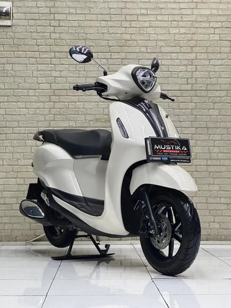 RETRO MATIC‼️ Yamaha Grand Filano 125 2023 White Favorite Dava Mustika